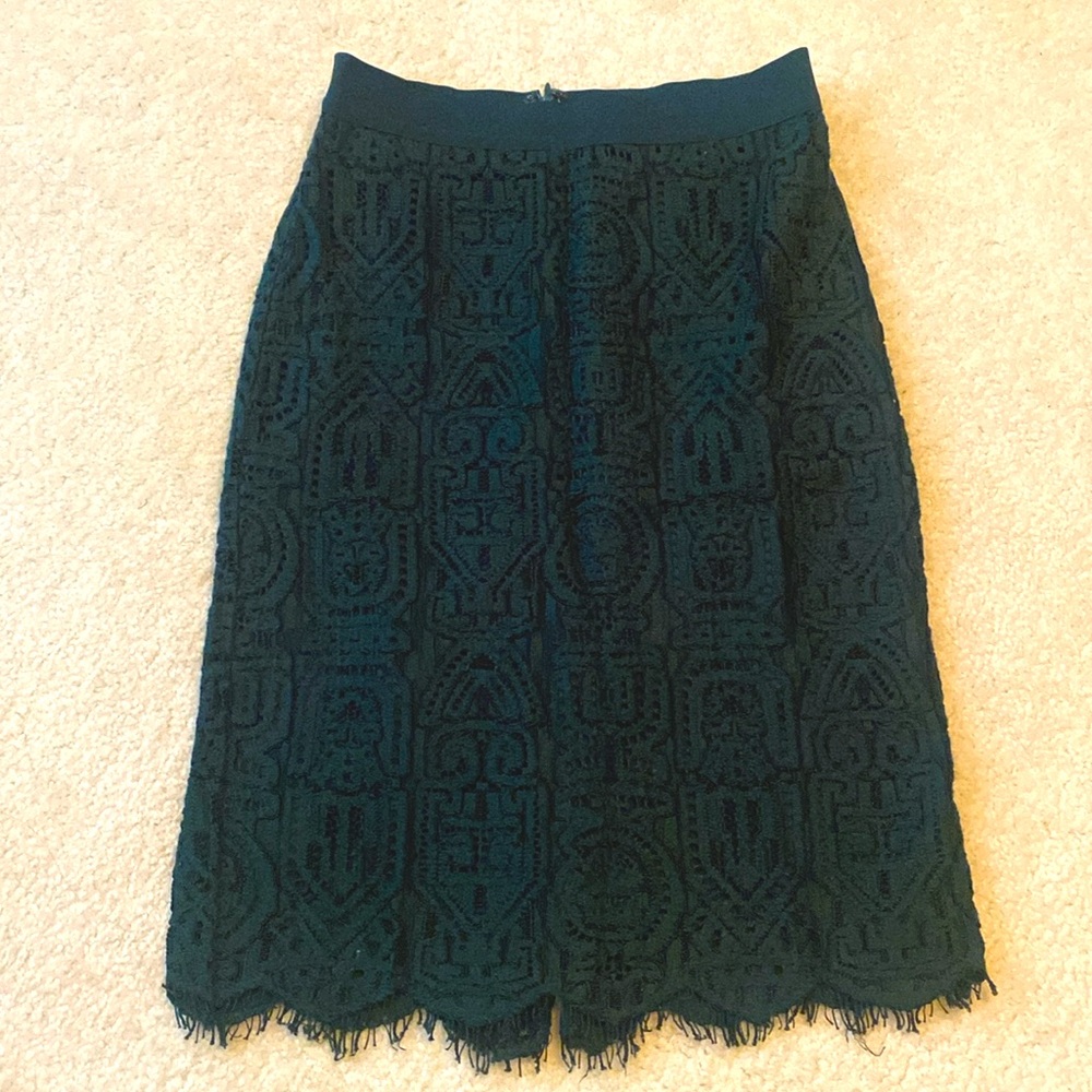 Ann Taylor deep green lace pencil  skirt